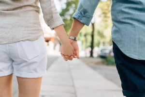 How to rebuild relationships after heroin addiction